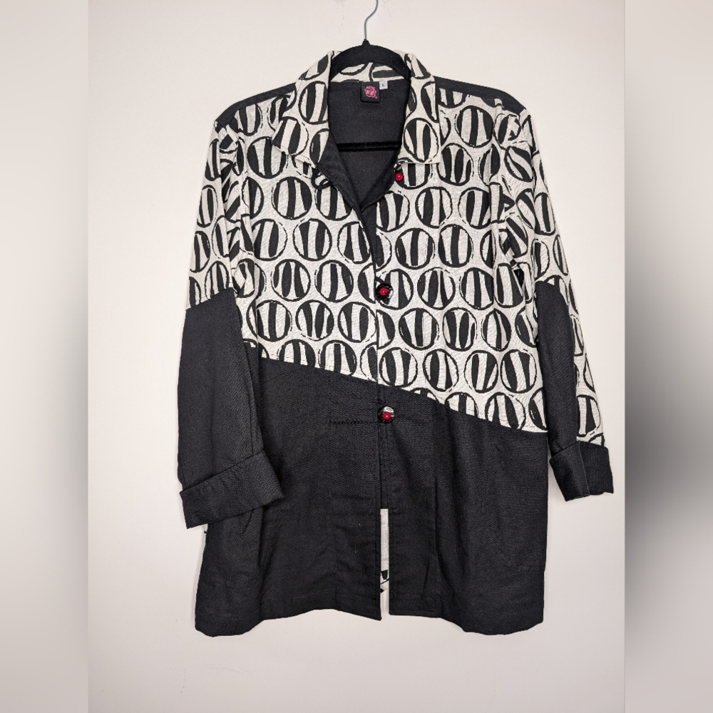 Cupcake Boutique Black & White Abstract Cotton Jacket L